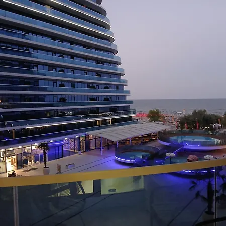 Marina White Titanic Năvodari